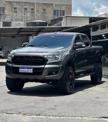 FORD RANGER 3.2 XLT 4X4 CD 20V DIESEL 4P AUTOMÁTICO